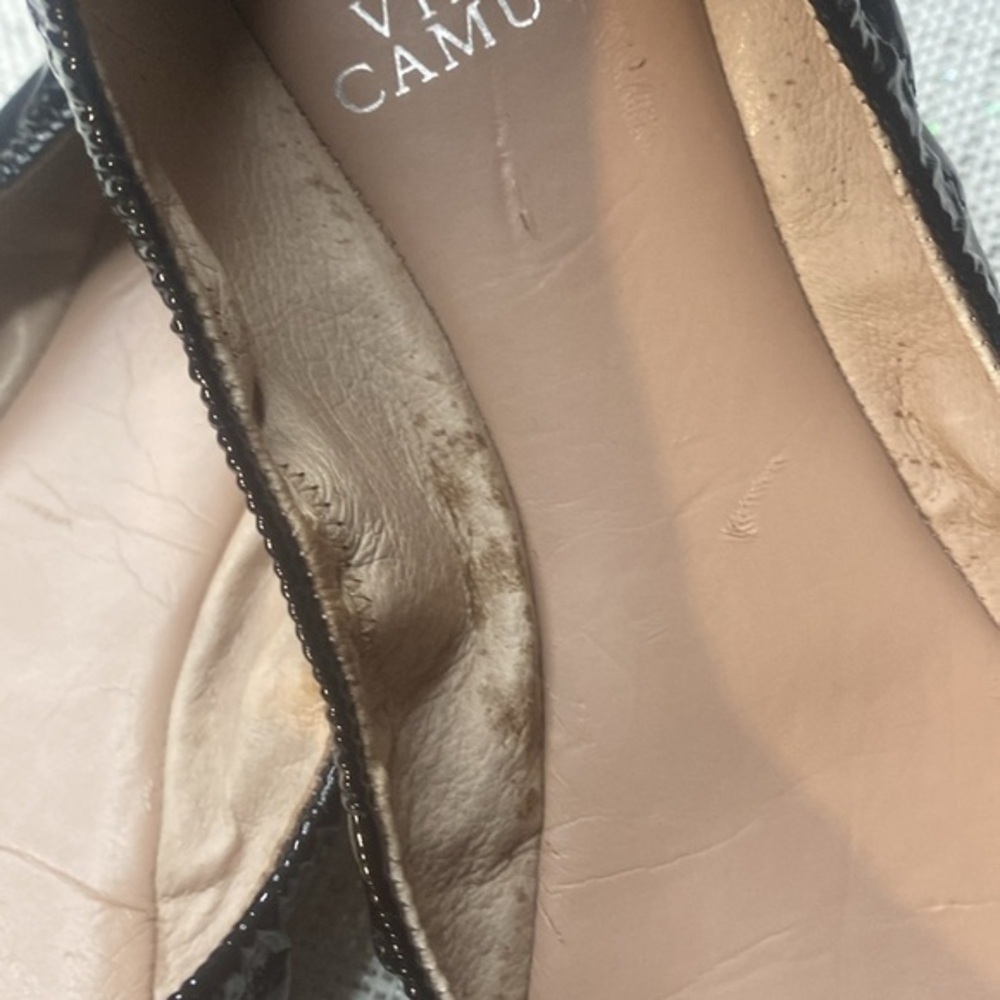 VINCE CAMUTO ELLEN BLACK PATENT LEATHER BALLET SHOES SIZE 38/ 8B - Picture 10 of 10